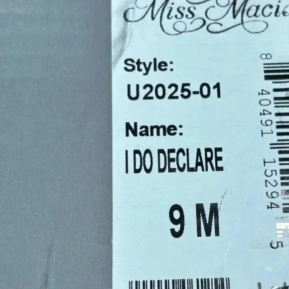 Miss Macie Distressed Leather Ankle Boots NWT - Picture 7 of 7